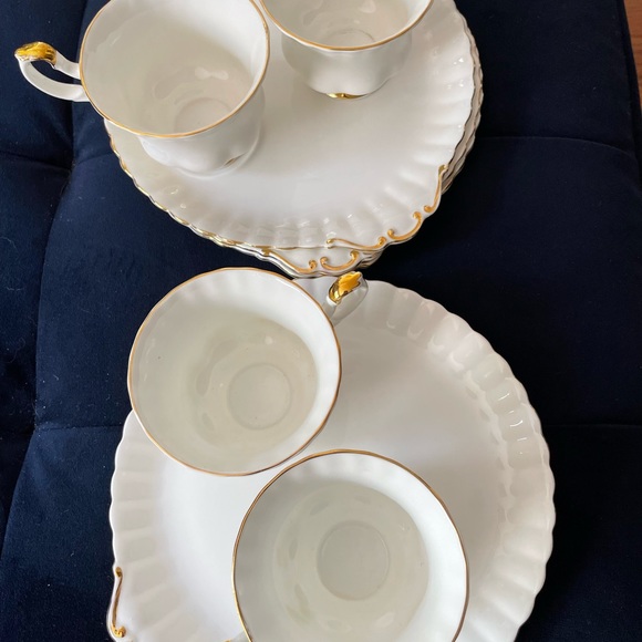 Royal Albert Val D’ teacups on bottom plate sets / snack sets/ Hostess Set - Picture 2 of 3